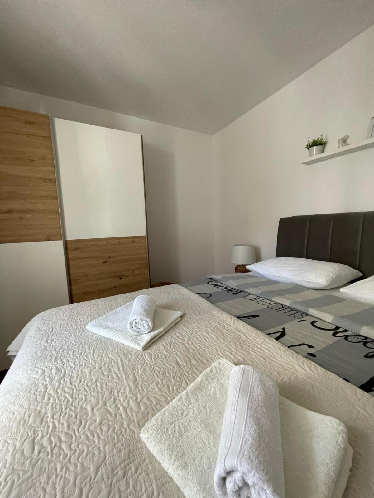 House Old Town Trogir Villa ภายนอก รูปภาพ